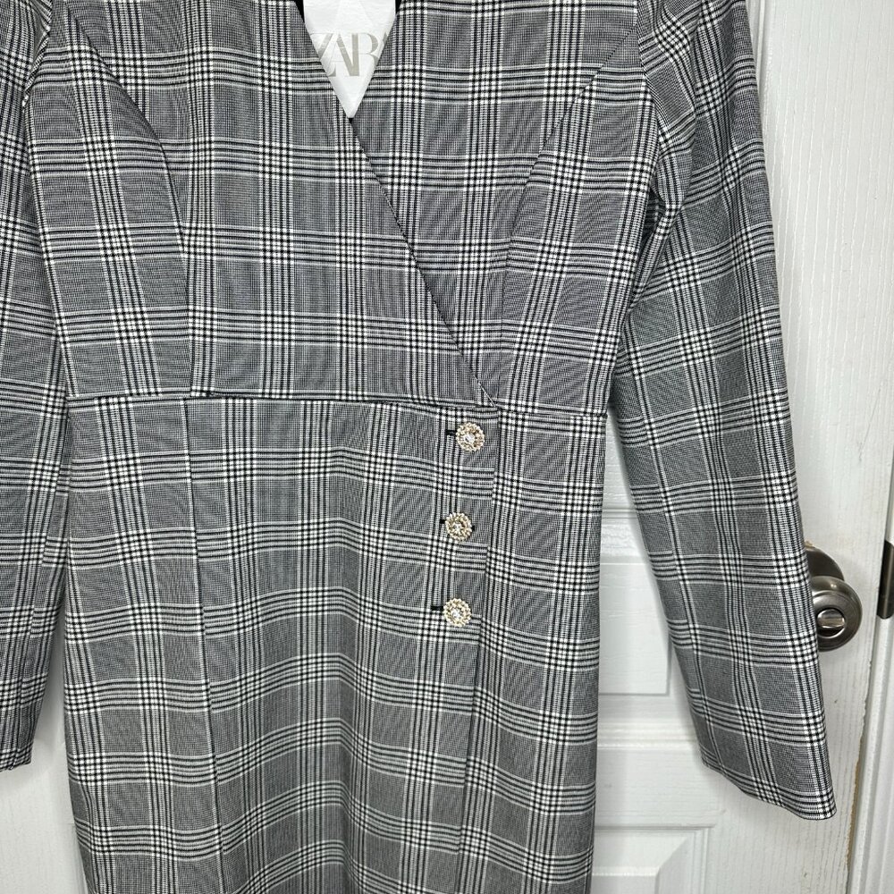 ZARA GRAY BLACK PLAID MINI DRESS WITH BUTTONS MEDIUM BRAND NEW WITH TAGS - Picture 4 of 9